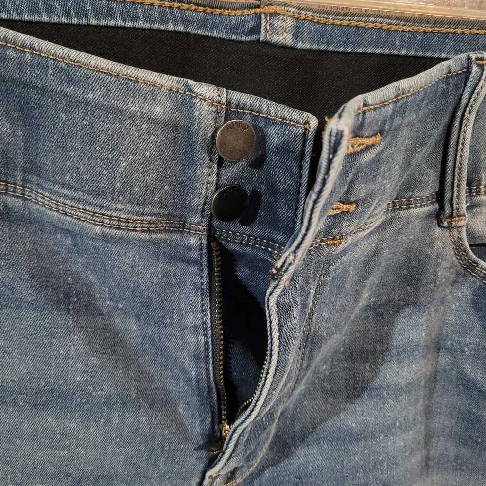 APT 9 Tummy Control Skinny Jeans Size 12 x 27 Speckled Medium Wash Stretch